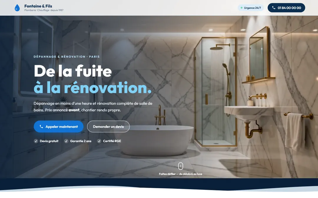 Page d'accueil du site Fontaine & Fils : une salle de bains vétuste éclairée par une ampoule, avec le titre « De la fuite à la rénovation ».